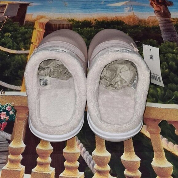 Nike Slippers Burrow Slides Soft Cozy Size 8 New - Picture 6 of 11